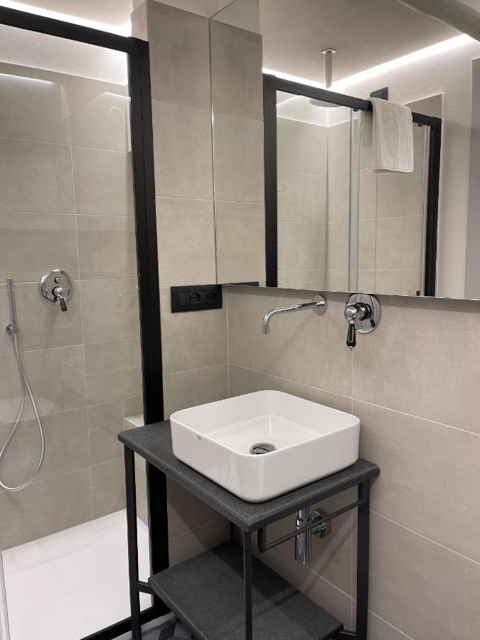 Raha Suites Syracuse ภายนอก รูปภาพ