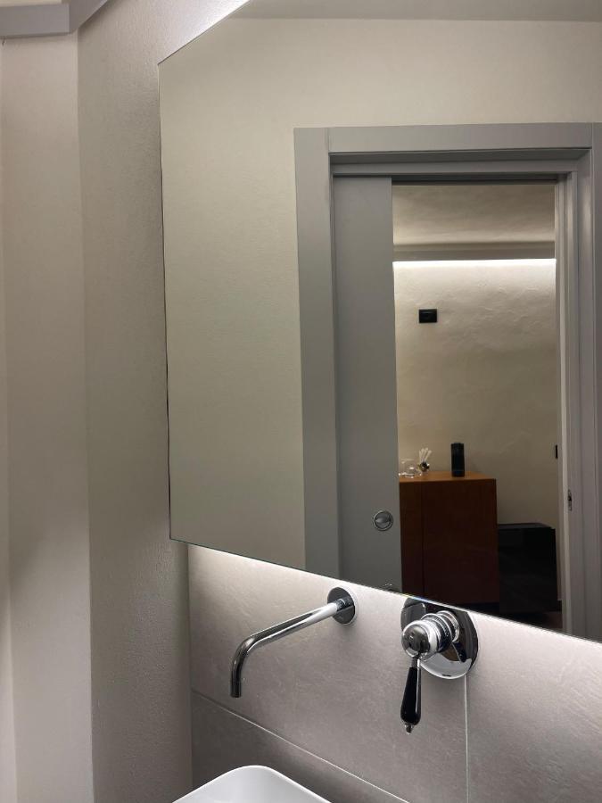 Raha Suites Syracuse ภายนอก รูปภาพ