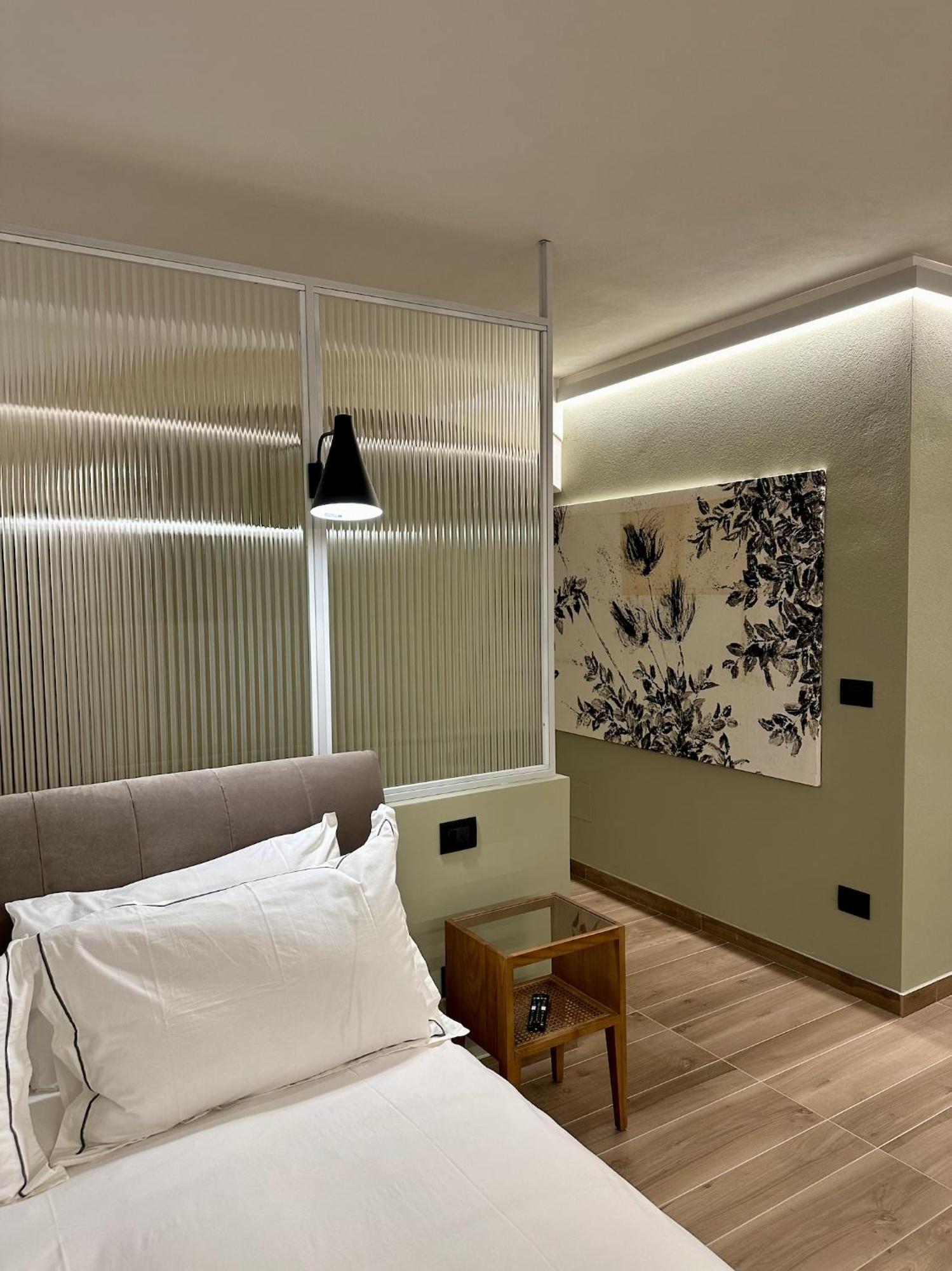 Raha Suites Syracuse ภายนอก รูปภาพ